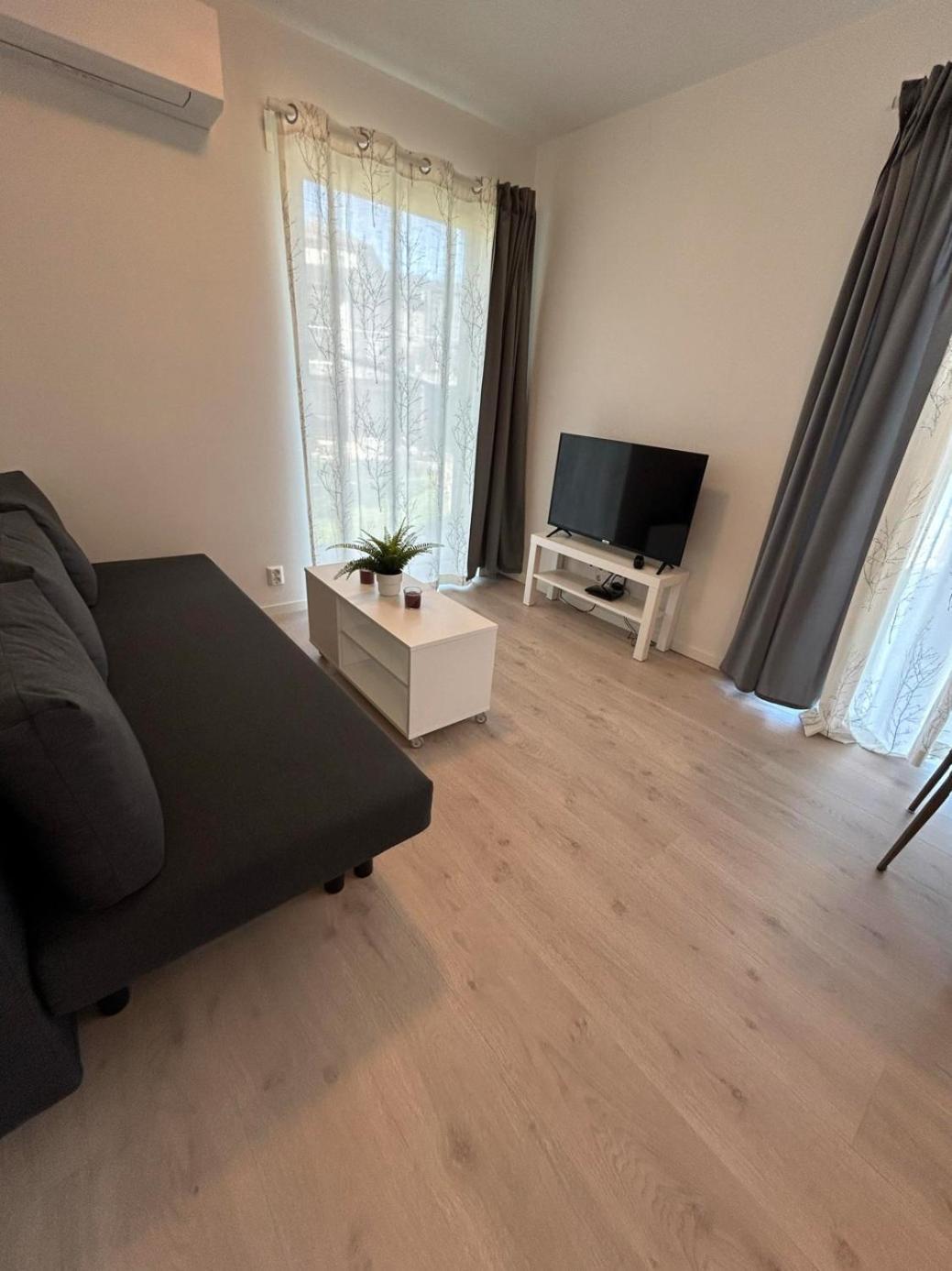Lisas Apartment, Private New 1 Bedroom And 1 Living Room With Sofa Bed And Big Windows, Share With Nobody Oslo Zewnętrze zdjęcie