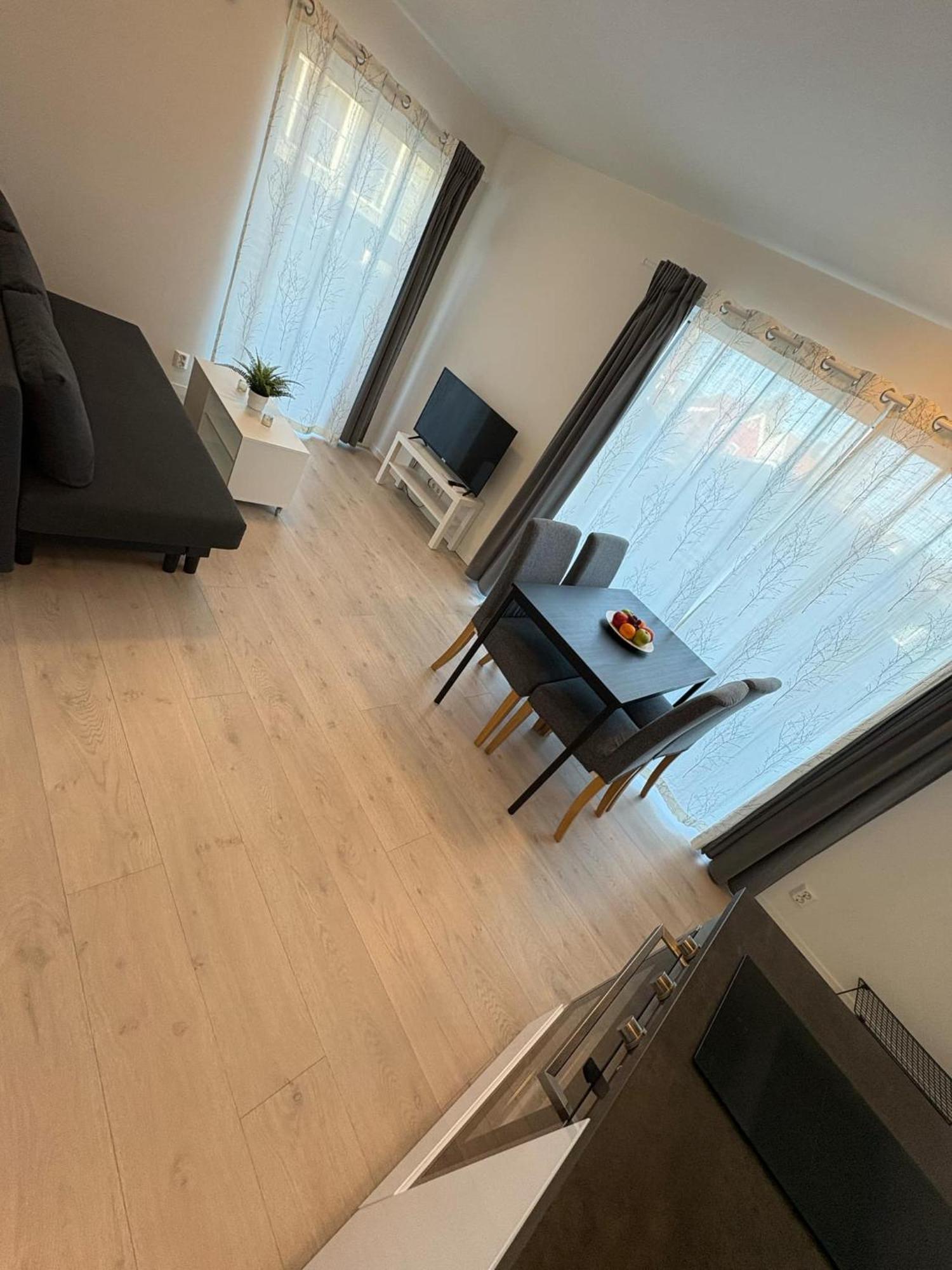 Lisas Apartment, Private New 1 Bedroom And 1 Living Room With Sofa Bed And Big Windows, Share With Nobody Oslo Zewnętrze zdjęcie